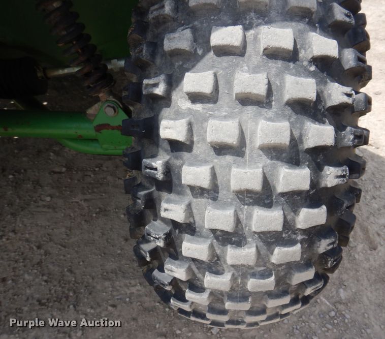 image for item MU9552 1997 John Deere Gator 6X4  utility vehicle