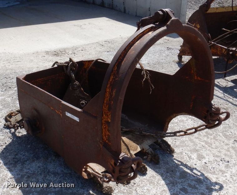 image for item MU9558 36" W drag line bucket