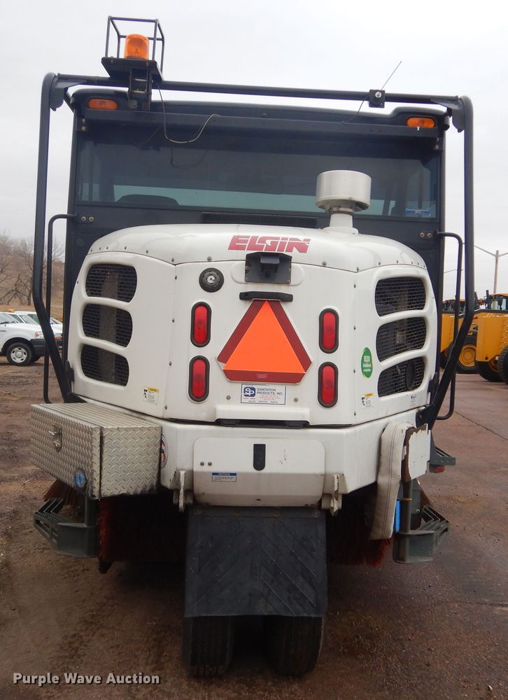 image for item MY9028 2010 Elgin Pelican Series NS  sweeper