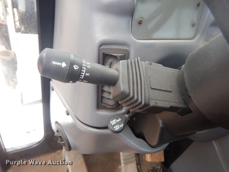 image for item MY9028 2010 Elgin Pelican Series NS  sweeper