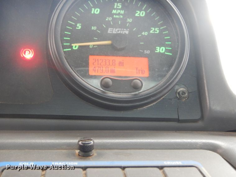 image for item MY9028 2010 Elgin Pelican Series NS  sweeper