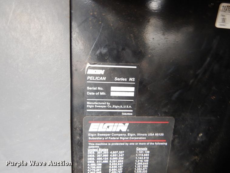 image for item MY9028 2010 Elgin Pelican Series NS  sweeper