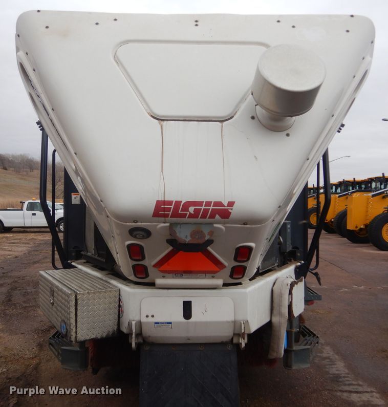 image for item MY9028 2010 Elgin Pelican Series NS  sweeper