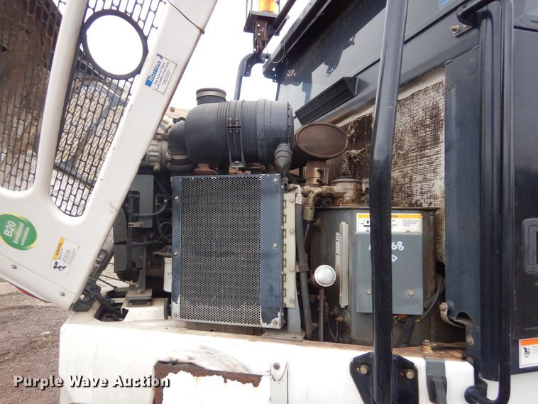 image for item MY9028 2010 Elgin Pelican Series NS  sweeper