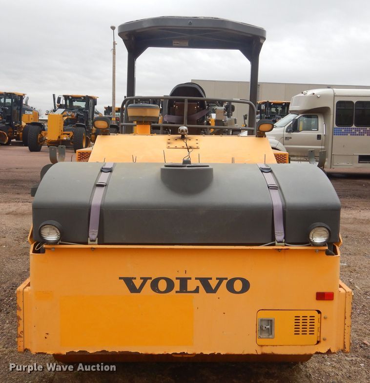image for item MY9029 Volvo DD90HF  double drum vibratory roller