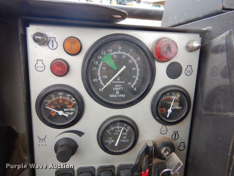 image for item MY9029 Volvo DD90HF  double drum vibratory roller