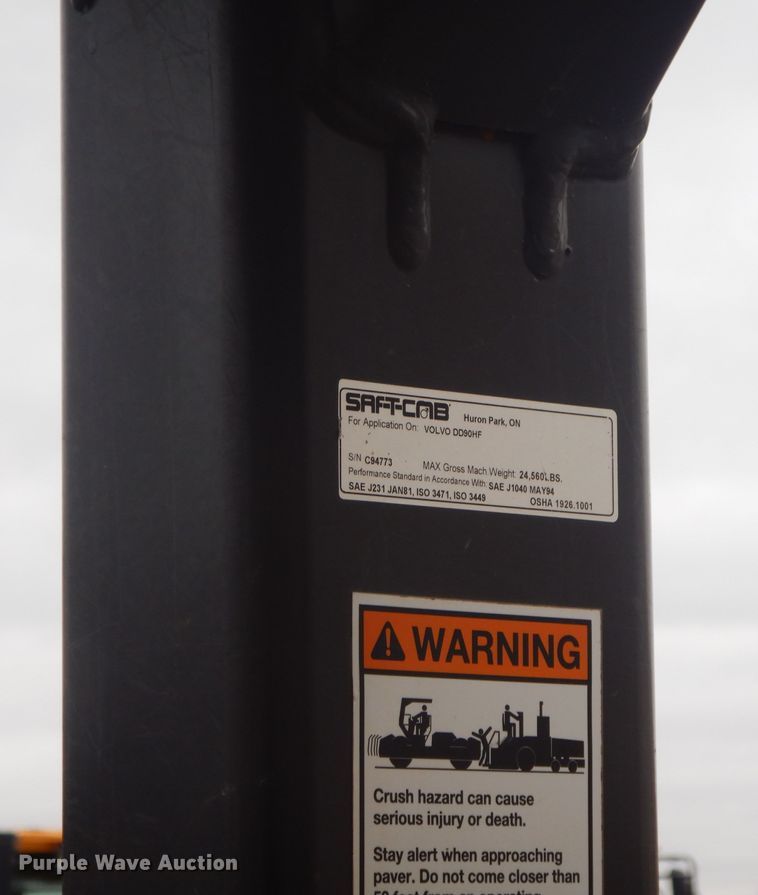 image for item MY9029 Volvo DD90HF  double drum vibratory roller