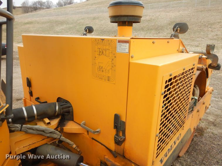 image for item MY9029 Volvo DD90HF  double drum vibratory roller