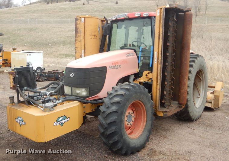 image for item MY9030 Kubota M125X  MFWD tractor