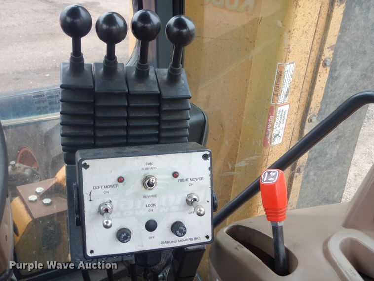 image for item MY9030 Kubota M125X  MFWD tractor