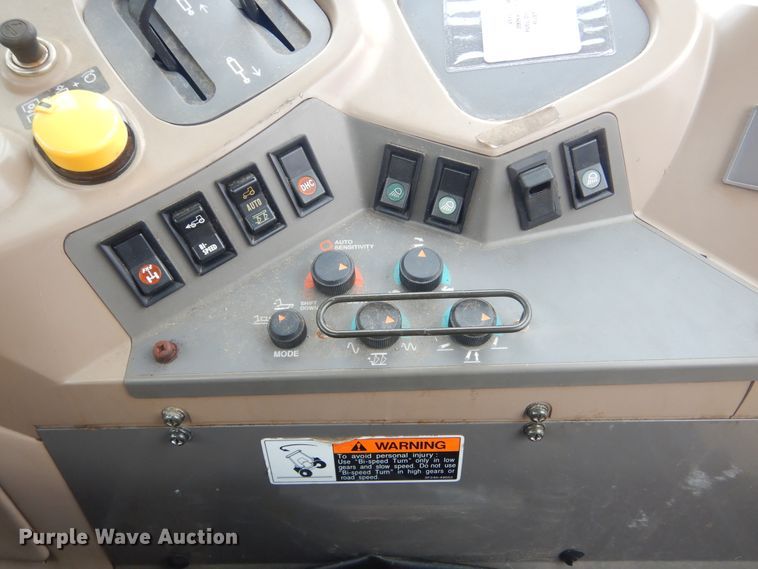 image for item MY9030 Kubota M125X  MFWD tractor