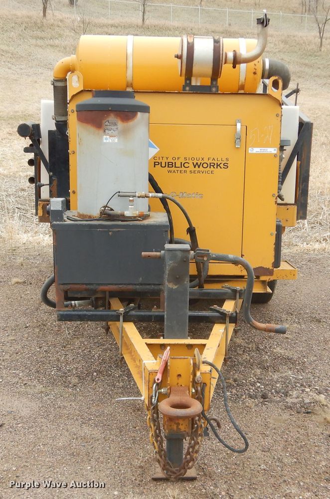 image for item MY9032 2013 Vermeer Ring-o-matic 550  vacuum excavator