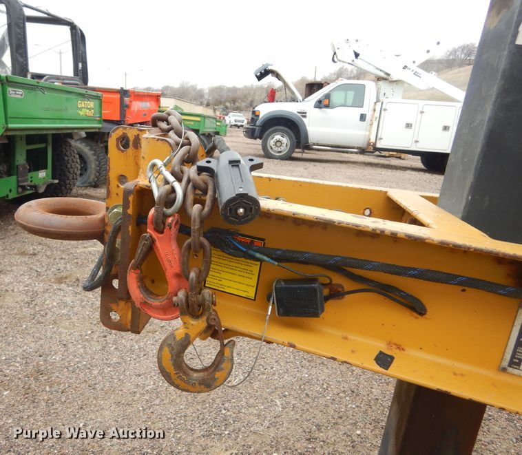 image for item MY9032 2013 Vermeer Ring-o-matic 550  vacuum excavator