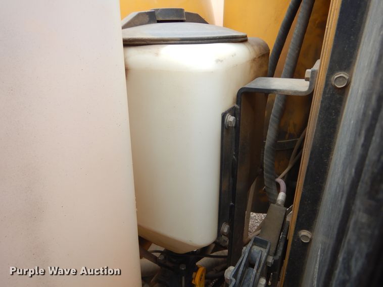 image for item MY9032 2013 Vermeer Ring-o-matic 550  vacuum excavator