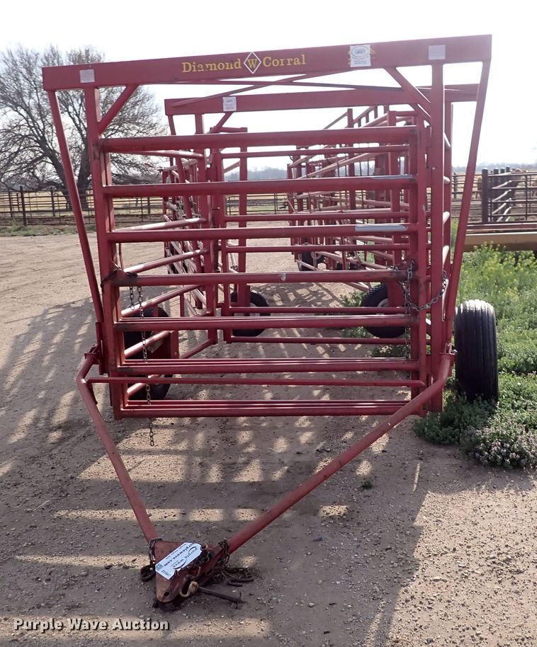 image for item DI1847 Diamond W  corral