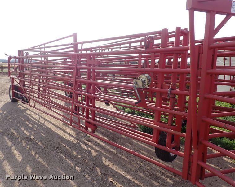 image for item DI1847 Diamond W  corral