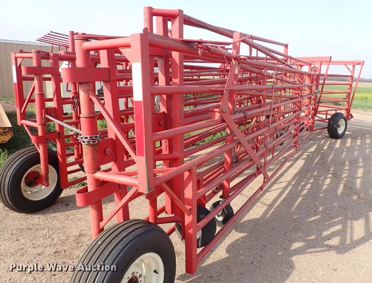 image for item DI1847 Diamond W  corral