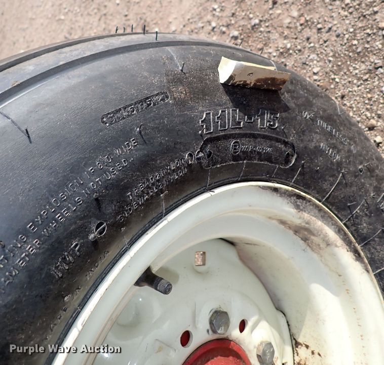 image for item DI1847 Diamond W  corral