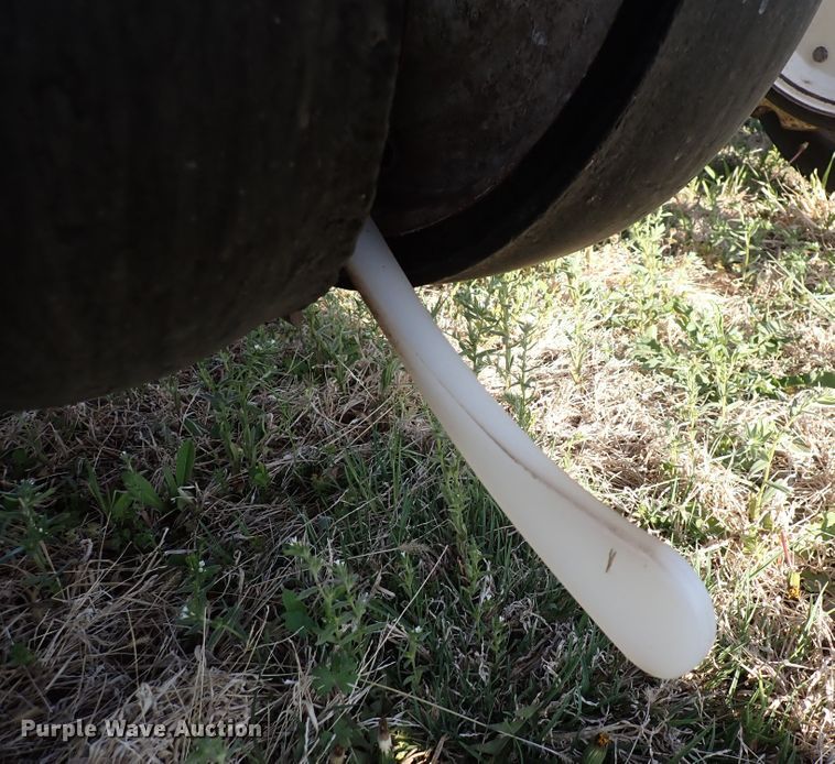 image for item DI1902 White 6106  planter