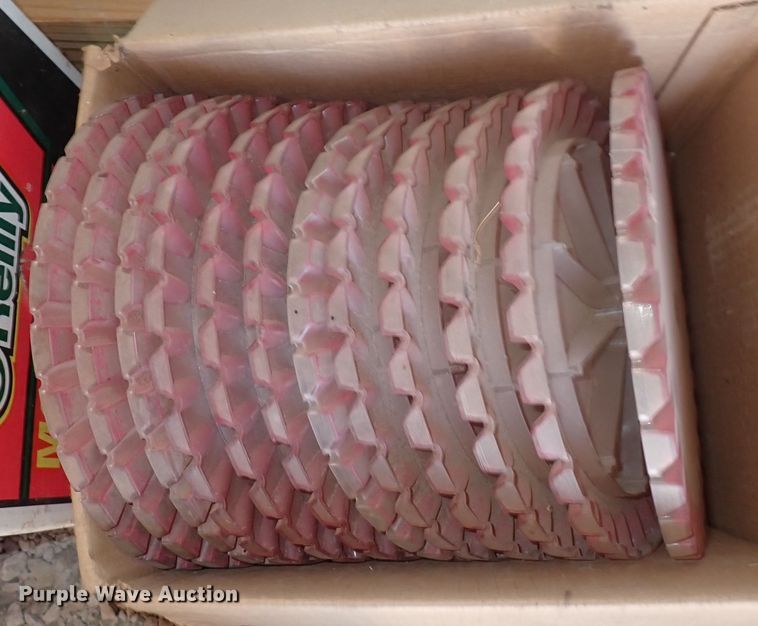 image for item DI1902 White 6106  planter