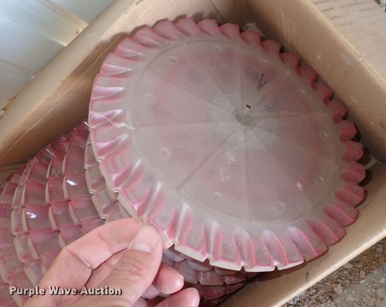 image for item DI1902 White 6106  planter