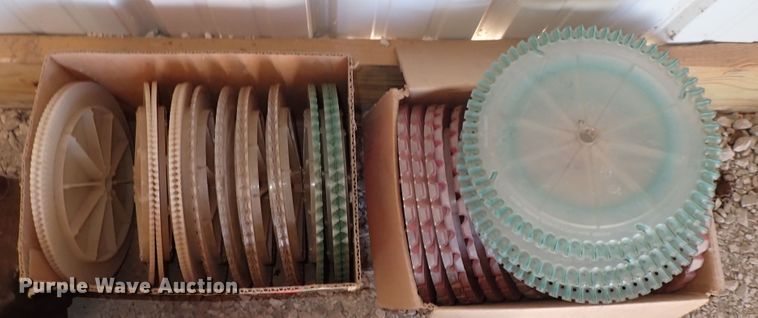 image for item DI1902 White 6106  planter