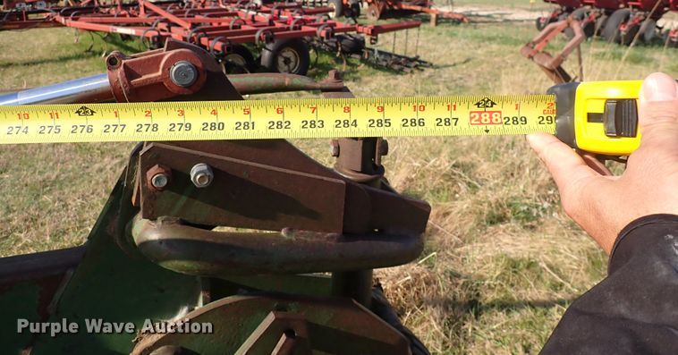 image for item DI1905 Oliver 588  six bottom plow