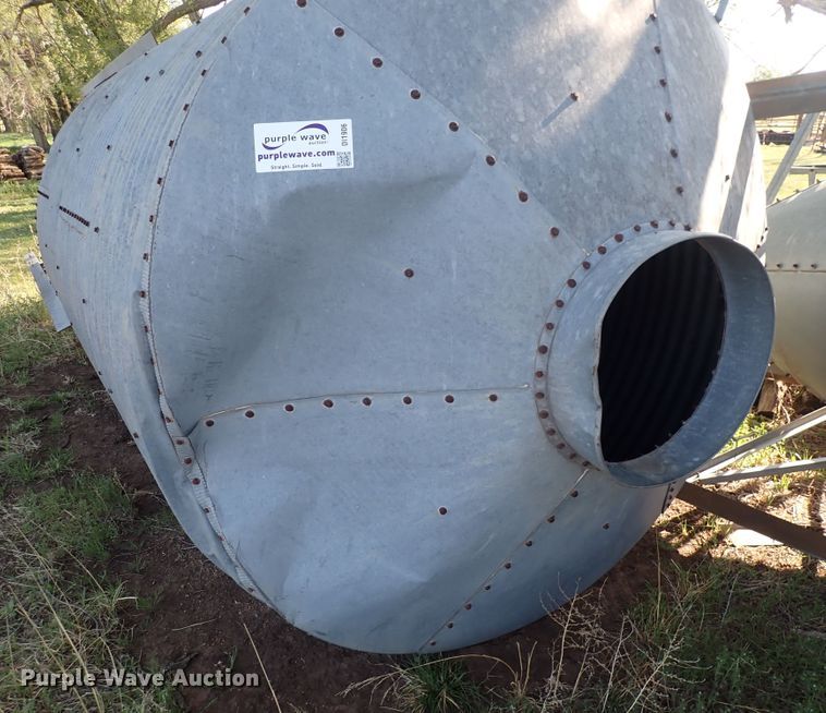image for item DI1906 Grain bin