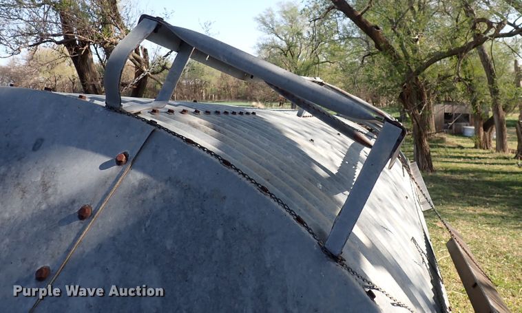 image for item DI1906 Grain bin