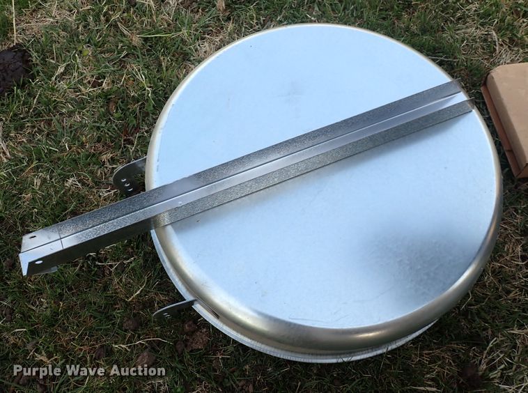 image for item DI1906 Grain bin