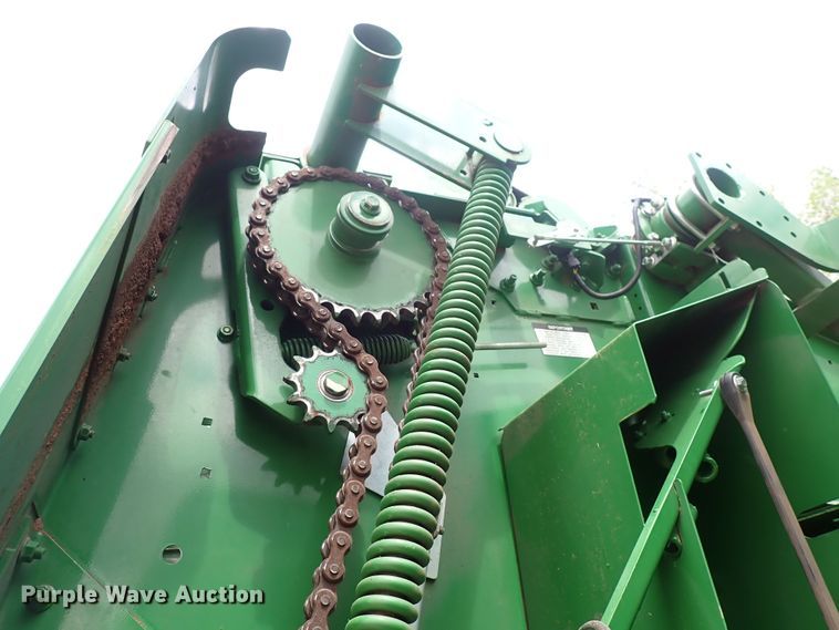 image for item DI1954 John Deere 560R  round baler