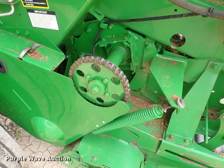 image for item DI1954 John Deere 560R  round baler
