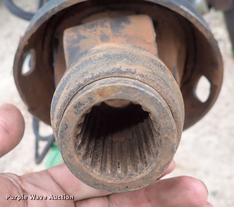 image for item DI1955 John Deere 569  round baler