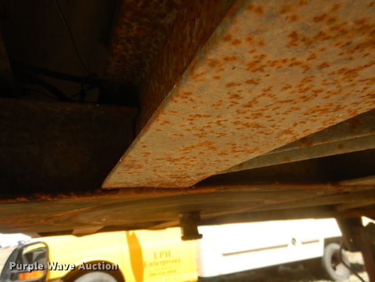 image for item DJ1256 1978 Merritt  grain trailer