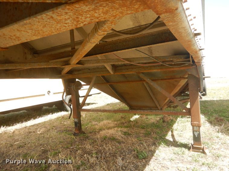 image for item DJ1256 1978 Merritt  grain trailer