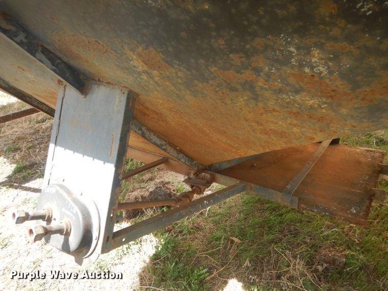 image for item DJ1256 1978 Merritt  grain trailer