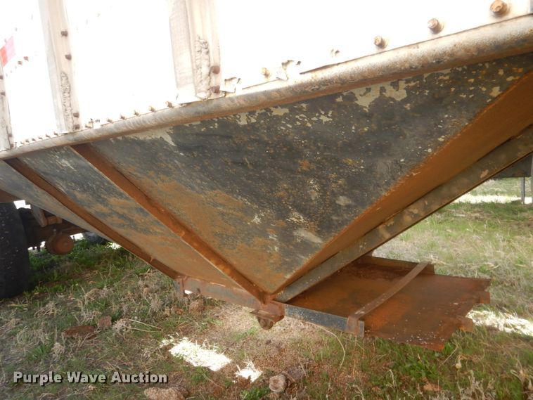 image for item DJ1256 1978 Merritt  grain trailer