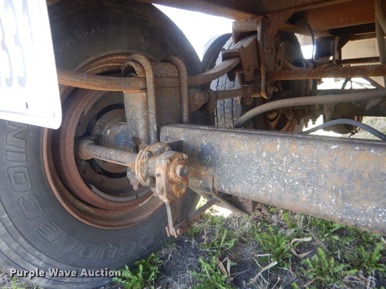 image for item DJ1256 1978 Merritt  grain trailer