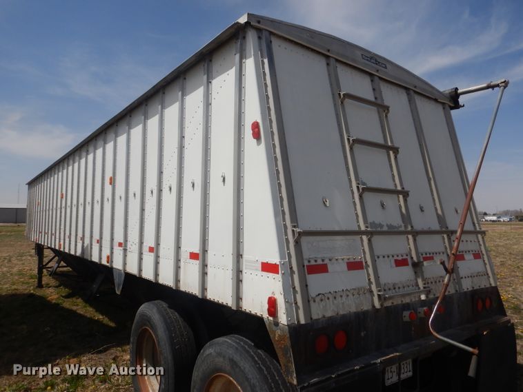 image for item DJ1256 1978 Merritt  grain trailer