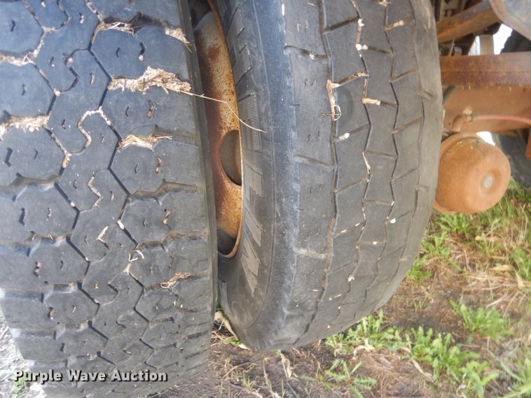 image for item DJ1256 1978 Merritt  grain trailer