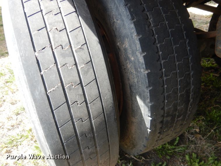 image for item DJ1256 1978 Merritt  grain trailer