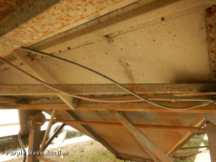 image for item DJ1256 1978 Merritt  grain trailer