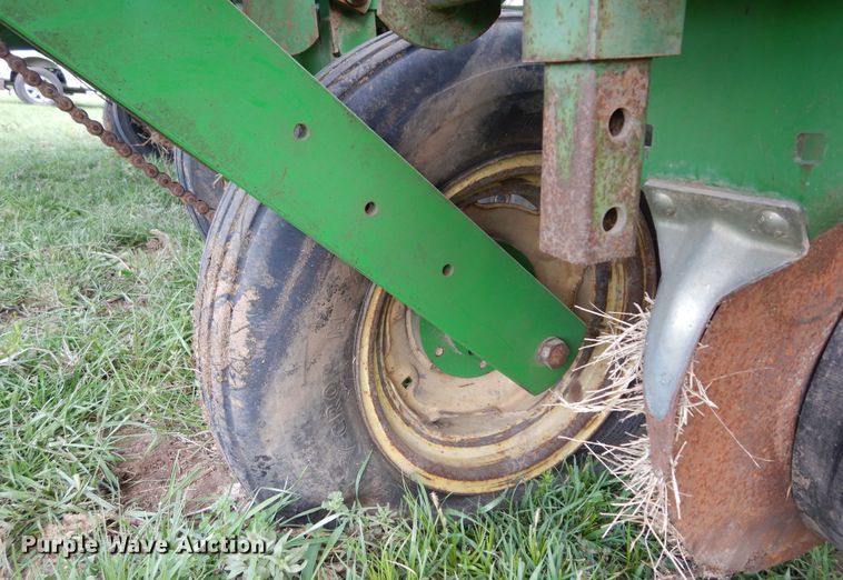 image for item DK0347 John Deere 7200  planter