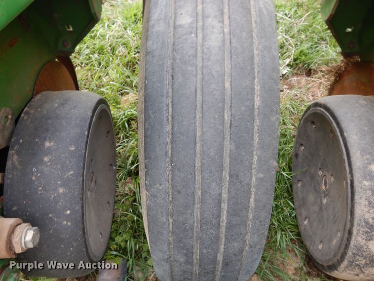 image for item DK0347 John Deere 7200  planter