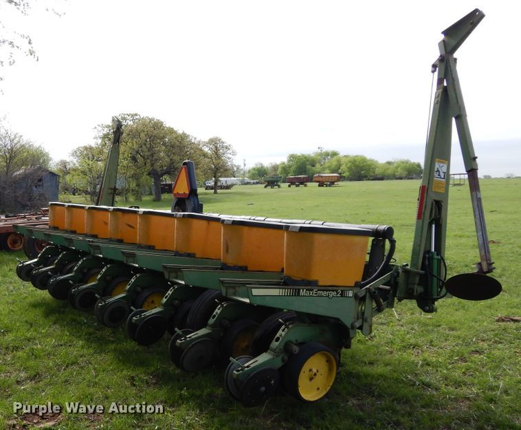 image for item DK0348 John Deere 7200  planter