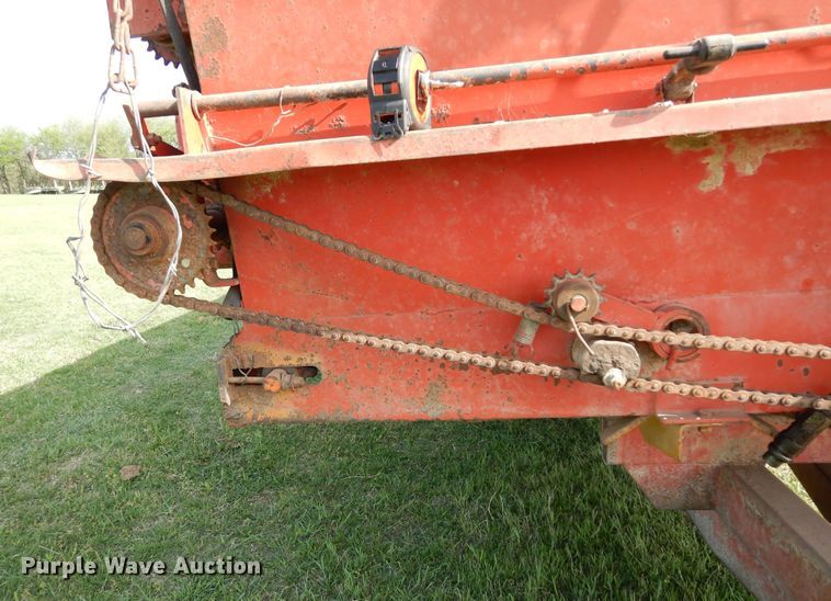 image for item DK0349 Knight 17-7  feed wagon