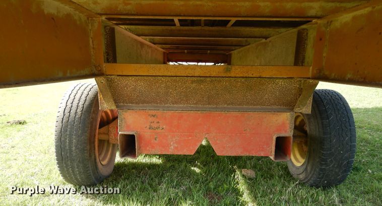 image for item DK0349 Knight 17-7  feed wagon