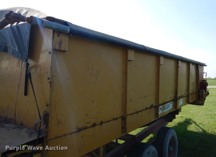 image for item DK0349 Knight 17-7  feed wagon