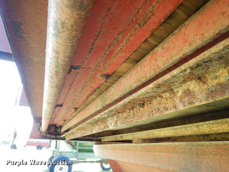 image for item DK0350 Farm Hand F400  feed wagon