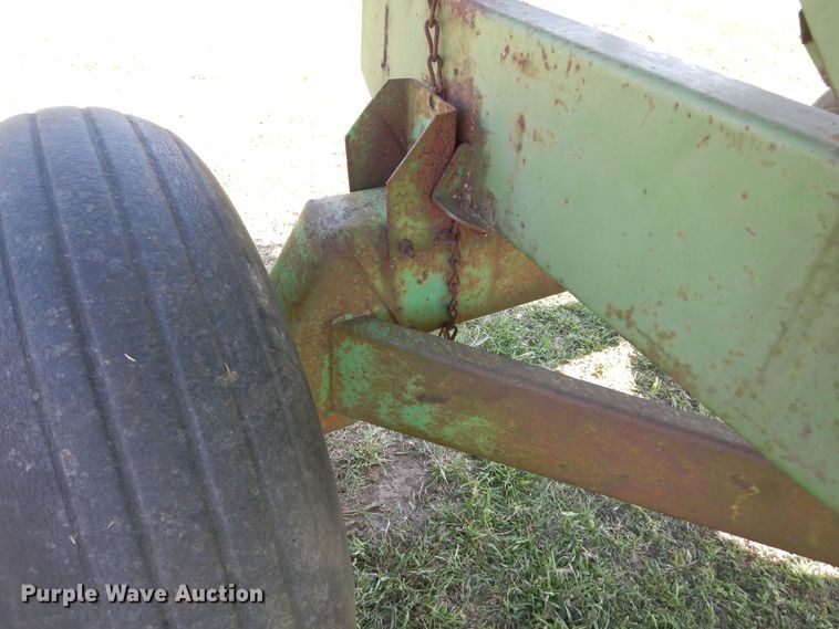 image for item DK0351 Huske 225  gravity wagon